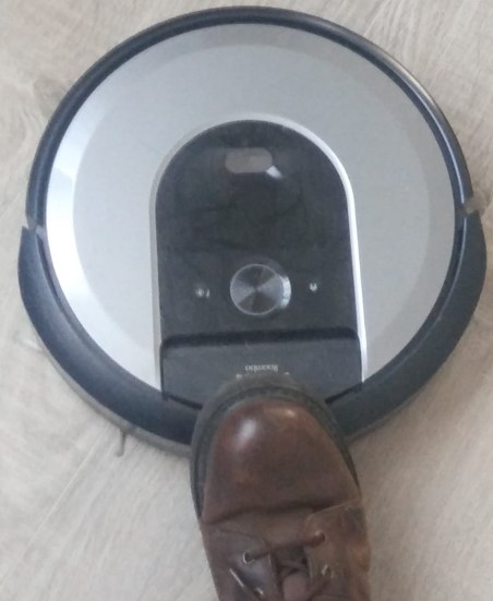 don't kick the Roomba